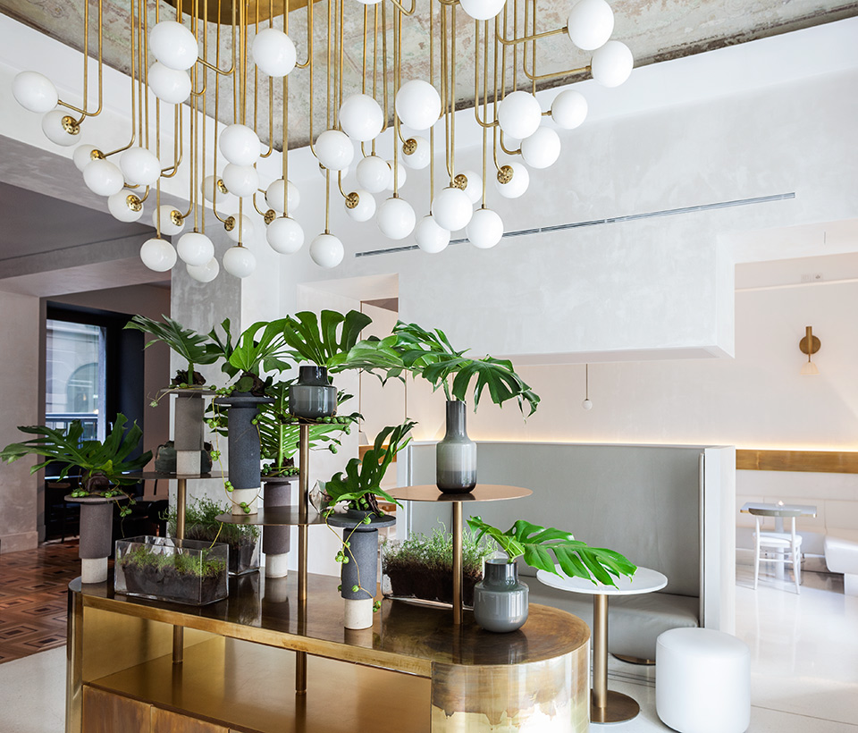 The elegant interiors of Senato Hotel Milano lobby